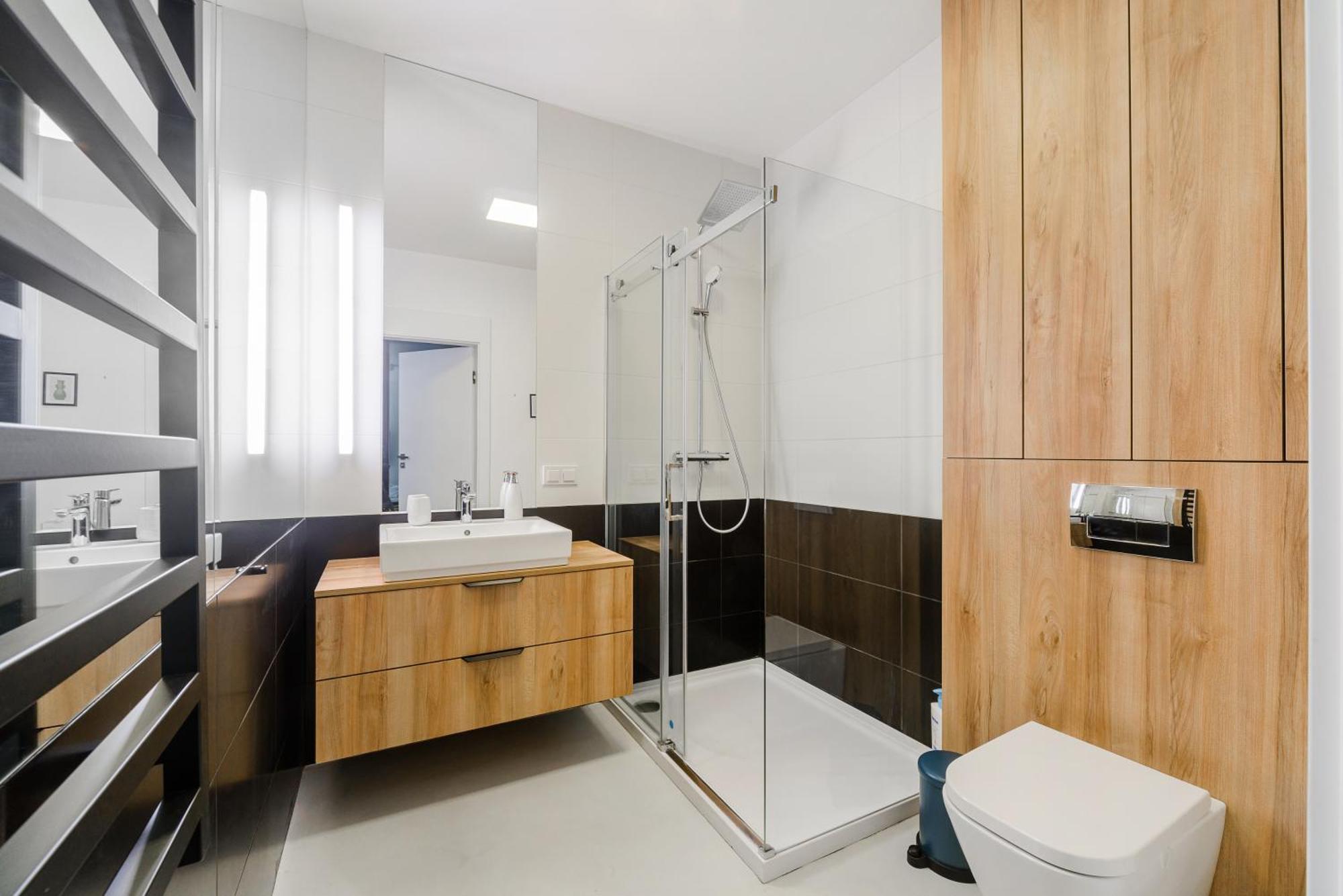 Lumina Apartment With Parking Near Muzeum Powstania วอร์ซอ ภายนอก รูปภาพ