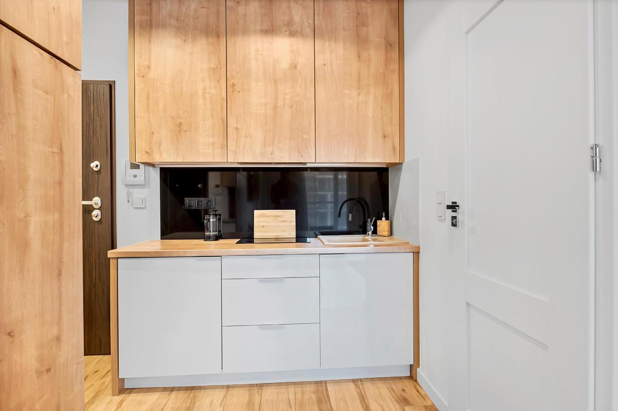 Lumina Apartment With Parking Near Muzeum Powstania วอร์ซอ ภายนอก รูปภาพ