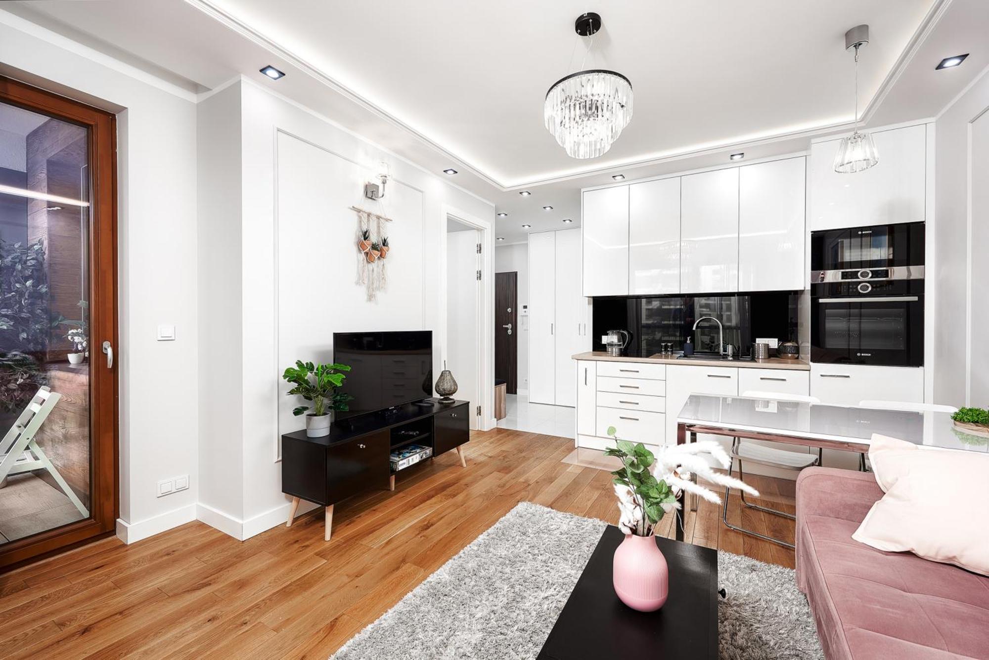 Lumina Apartment With Parking Near Muzeum Powstania วอร์ซอ ภายนอก รูปภาพ