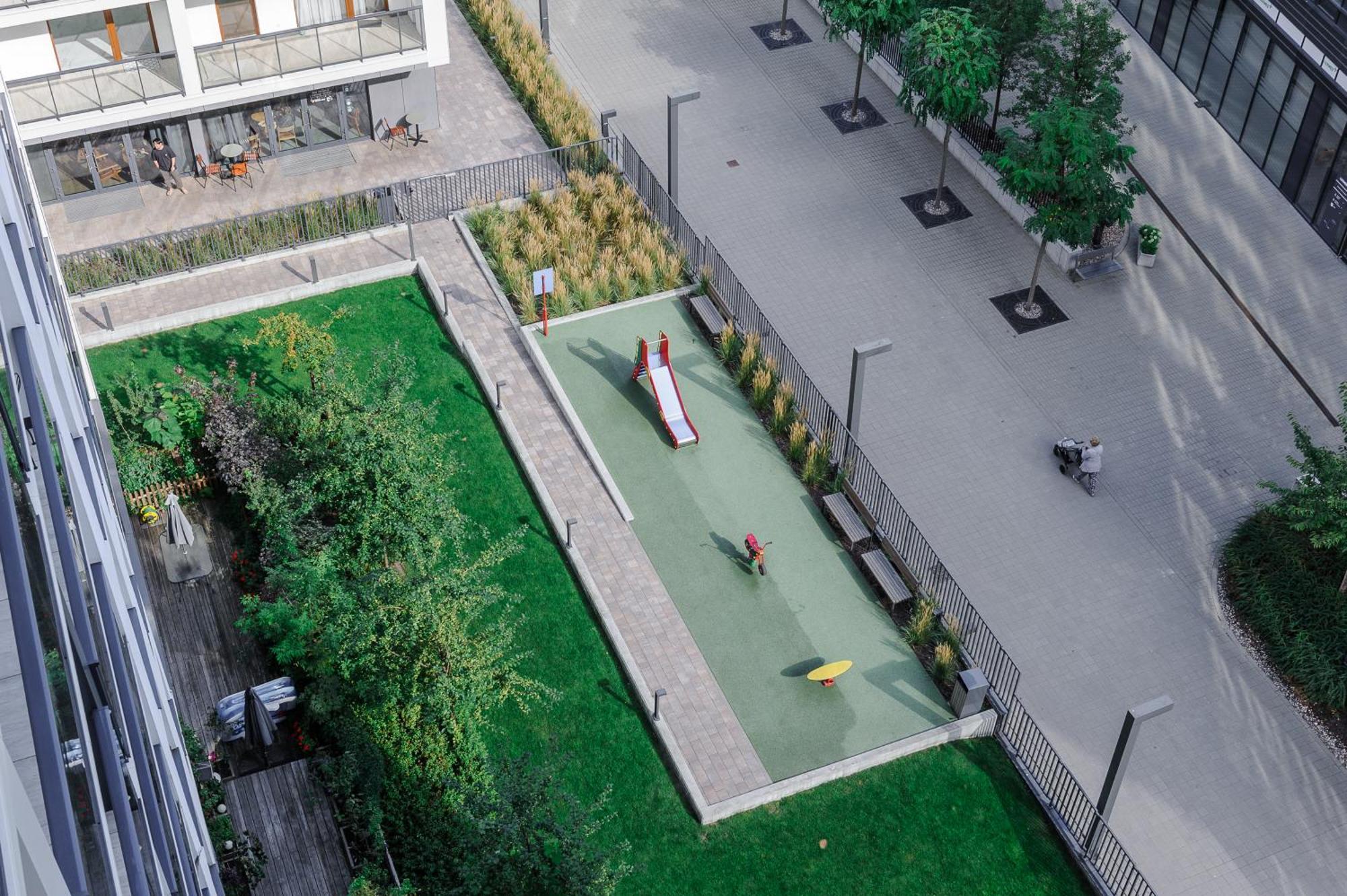 Lumina Apartment With Parking Near Muzeum Powstania วอร์ซอ ภายนอก รูปภาพ